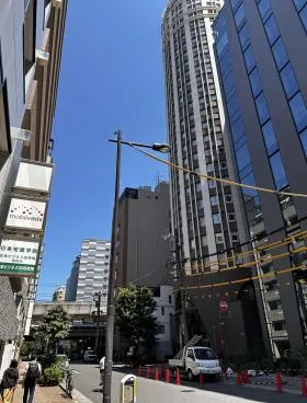 C-KS1ビルの外観