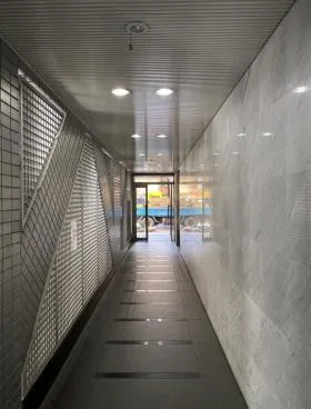 山崎須田町ビルの外観