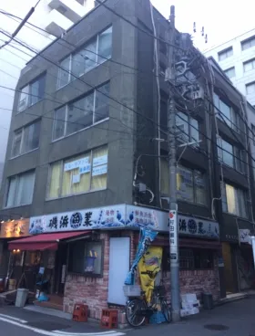チカラビルの外観