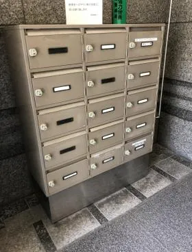 常和高輪ビルの外観