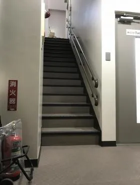 川上ビルの外観