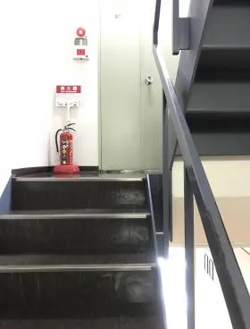 豊盛堂ビルの外観