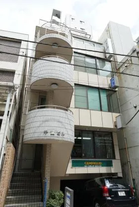千葉ビルの外観