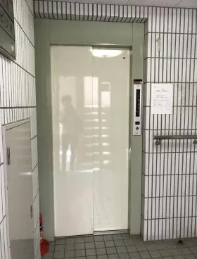 千葉ビルの外観