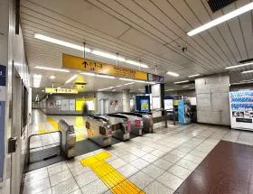 東京メトロ有楽町線「新富町駅」