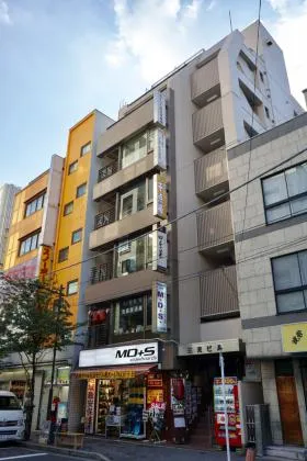 三光ビルの外観