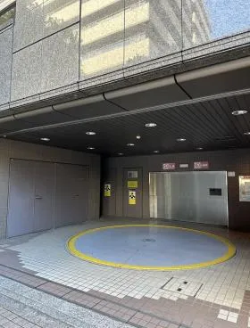 芝公園リッジビルの外観
