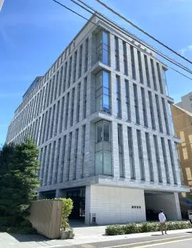 砂防会館 本館の外観