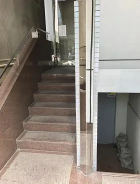 ヴァンサンクビルの外観