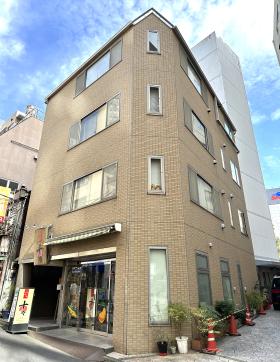 T&Aビルの外観