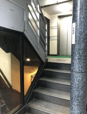 神田小川町太田屋ビルの外観