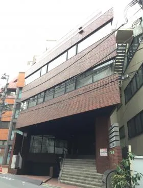 立花書房ビルの外観