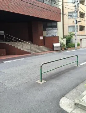 立花書房ビルの外観