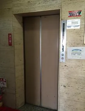 松見ビル(鍛冶町)の外観