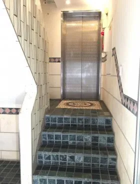 保坂神田ビルの外観