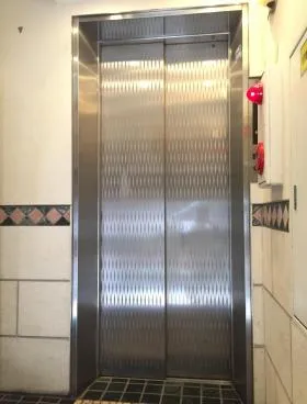 保坂神田ビルの外観