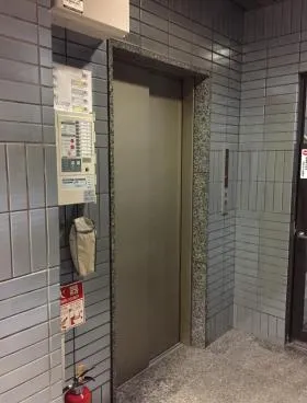 美濃松ビルの外観