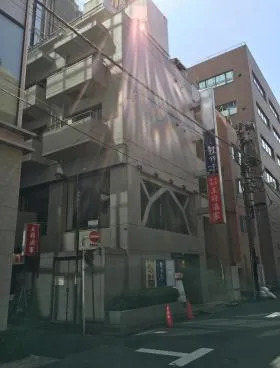 神田クレストビルの外観