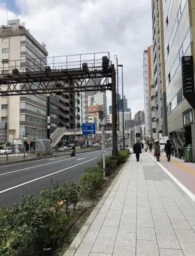 東麻布1丁目ビルの外観