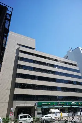東麻布1丁目ビルの外観
