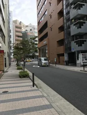 イズミビルの外観