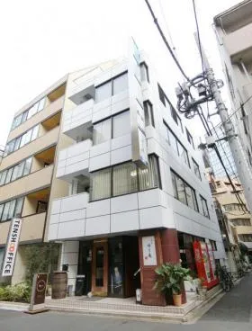 茗渓ビル(旧:岡本ビル)の外観