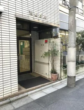 荒船ビルの外観