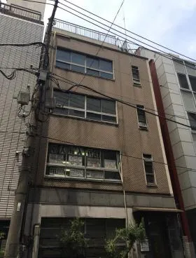 神田鎌倉ビルの外観