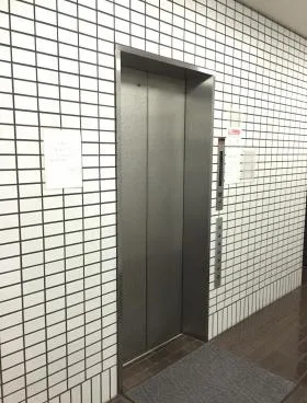 陽光内神田ビルの外観