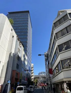 岡崎ビルの外観