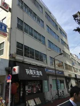 大蓄ビルの外観