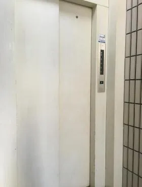 宇土ビルの外観