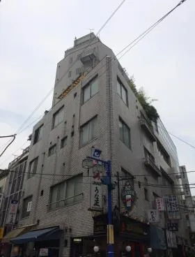 三恵ビルの外観