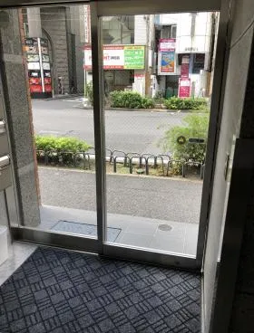SDビルの外観