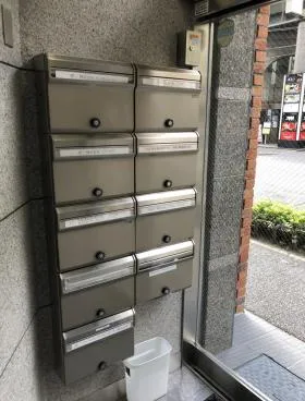 SDビルの外観
