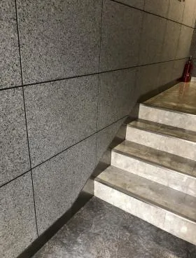 SDビルの外観