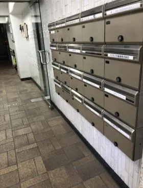 ユニオン工新ビルの外観