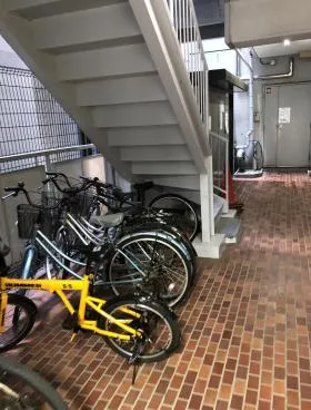 ユニオン工新ビルの外観