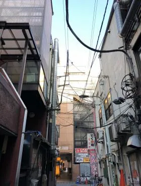 勝川ビルの外観