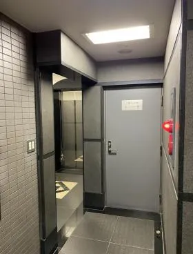 神田セブンビルの外観