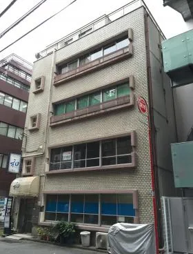 坂口ビルの外観