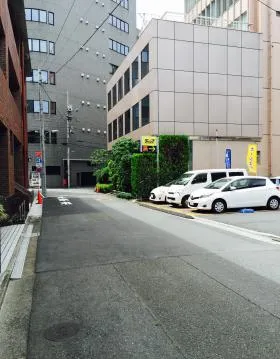 ワッティー本社(旧京測本社)ビルの外観