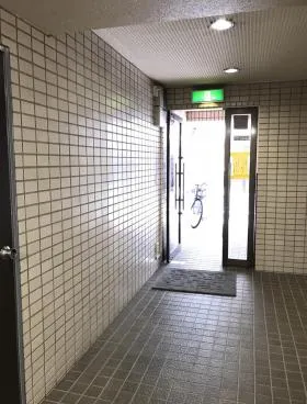 サンデンビルの外観