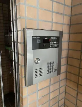 たつみビルの外観