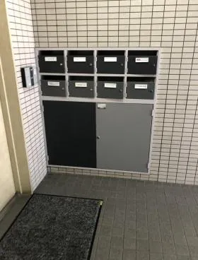 東日本橋佐藤ビルの外観