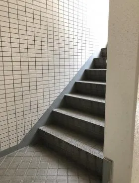東日本橋佐藤ビルの外観