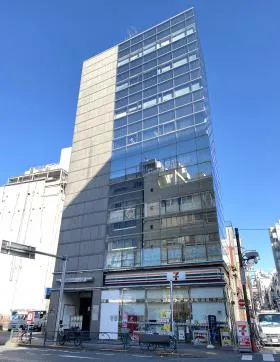 小島ビルの外観