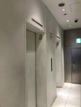 上野一丁目(旧:ユニゾ上野一丁目)ビルの外観