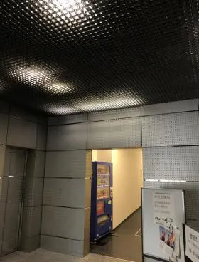 商工中金第一生命上野ビルの外観