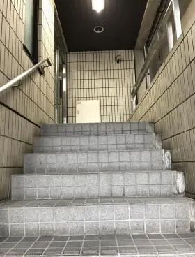長谷川ビルの外観
